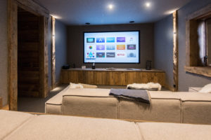chalet-ovalala-val-disere-cinema-room-hd-front